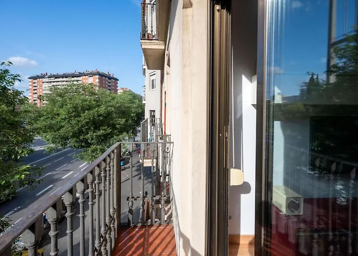 Sants-montjuic- Avenida Madrid By Interhome Barcelona